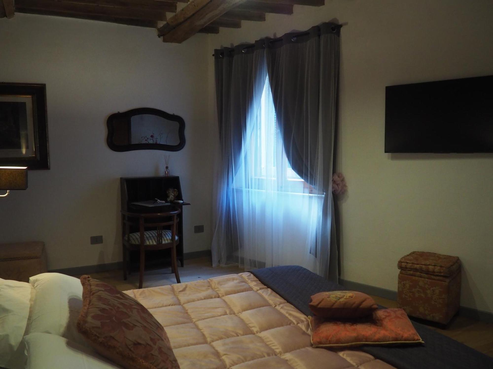 The Rose Suite Siena Exteriör bild